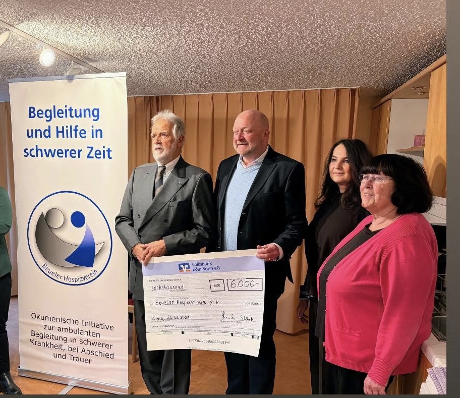 Spendenübergabe an den Beueler Hospizverein anlässlich des 60-jährigen Jubiläums der Heinz-Dörks-Stiftung